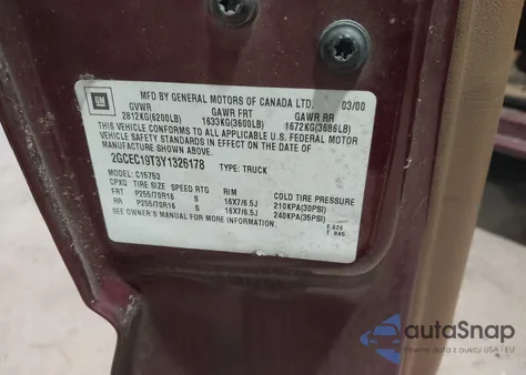 2000 Chevrolet Silverado 1500 Ls из США, поврежденный, VIN 2GCEC19T3Y1326178